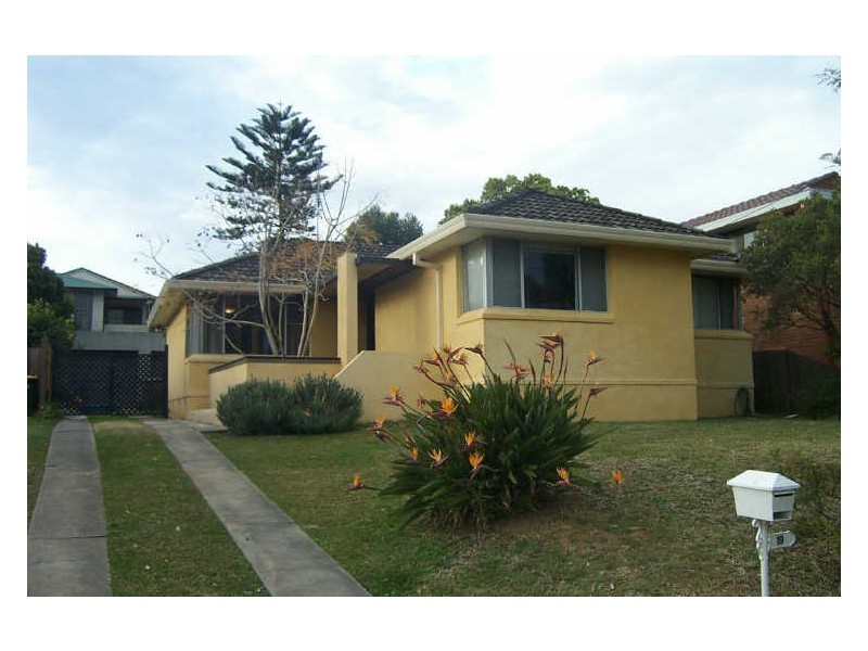 19 Fauna Place, Kirrawee NSW 2232