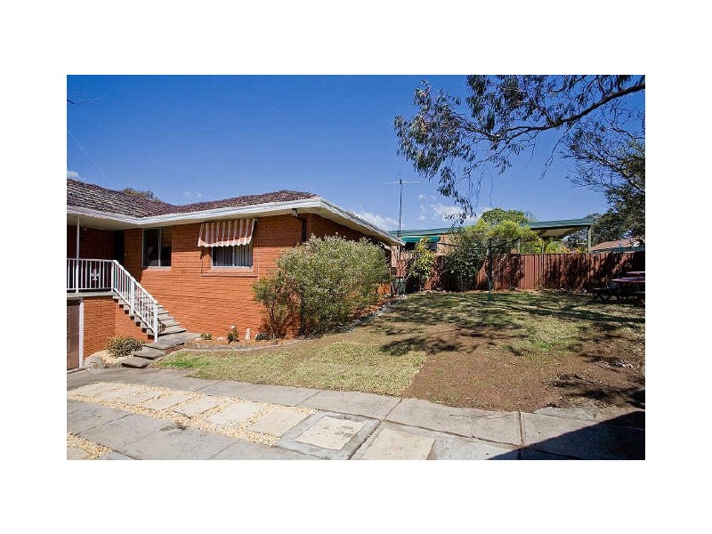 3 Timaru Place, Kirrawee NSW 2232