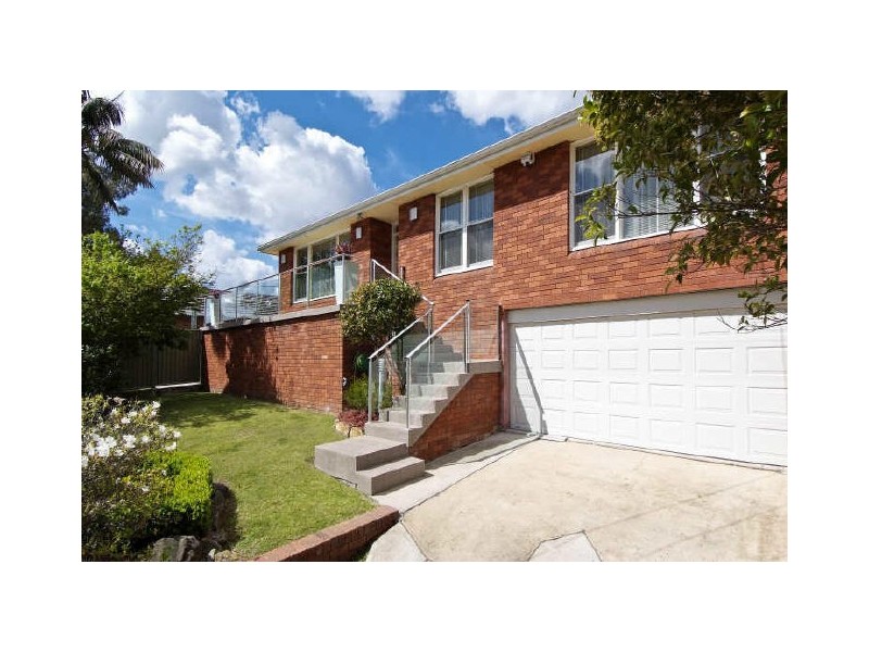 15 Wylie Street, Kirrawee NSW 2232