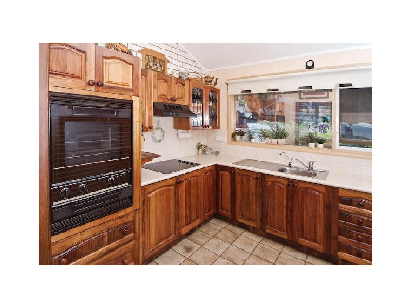 14 Timaru Place, Kirrawee NSW 2232
