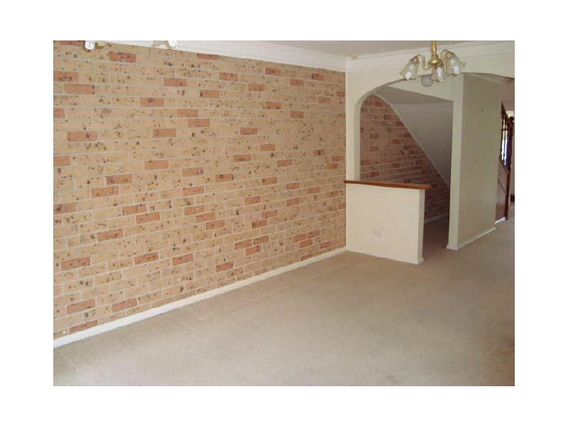 2/64 Manchester Road, Gymea NSW 2227