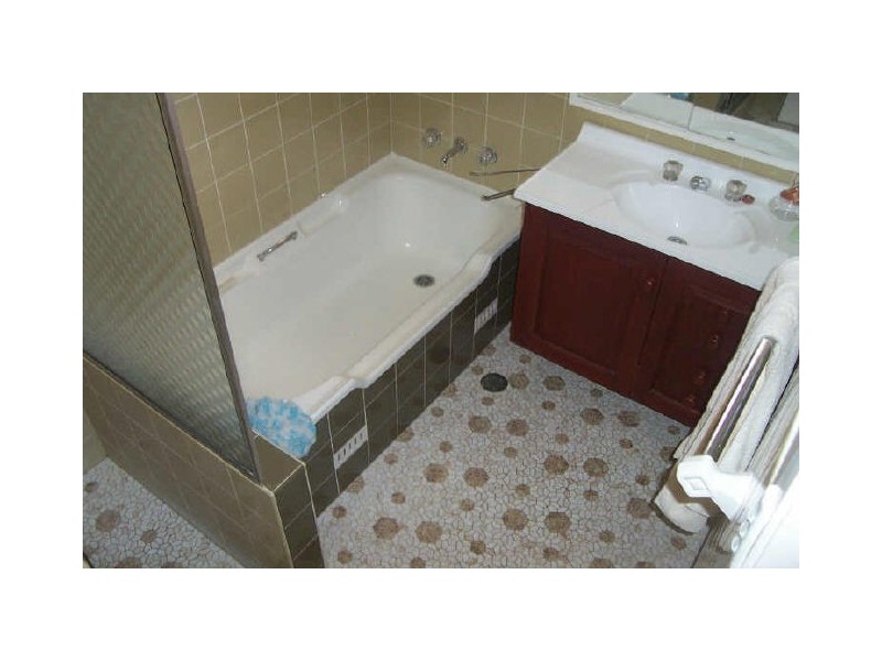 20 Ascot Place, Miranda NSW 2228