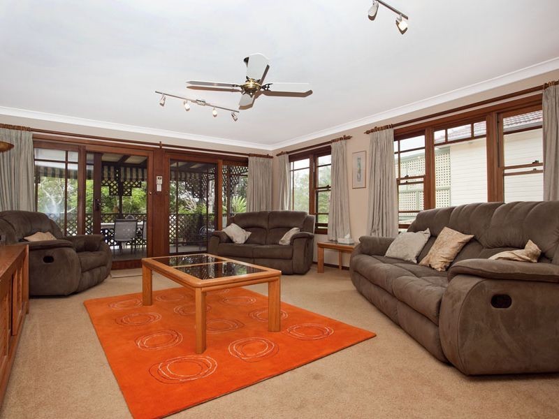 71 Bunarba Road, Gymea Bay NSW 2227