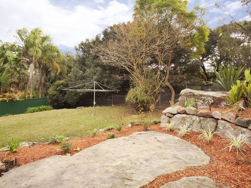 7 Pollard Place, Kirrawee NSW 2232