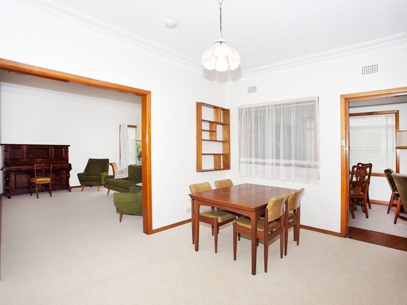 7 Pollard Place, Kirrawee NSW 2232