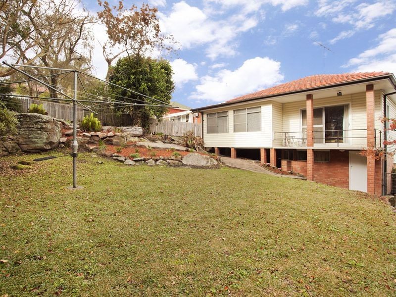7 Pollard Place, Kirrawee NSW 2232