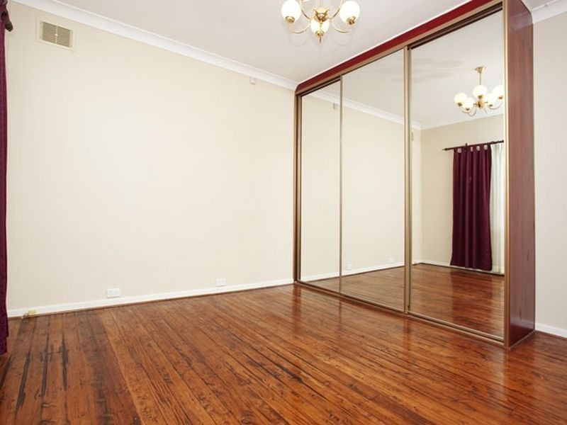 217 Gymea Bay Road, Gymea Bay NSW 2227