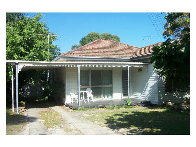 12 Barjadda Avenue, Sylvania NSW 2224