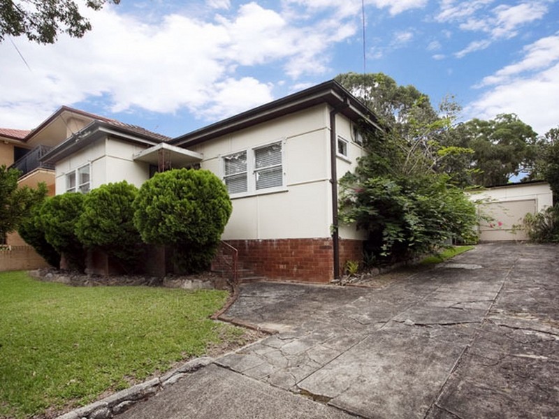 33 Ellesmere Road, Gymea Bay NSW 2227