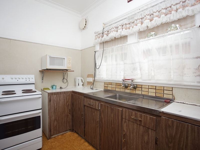 33 Ellesmere Road, Gymea Bay NSW 2227