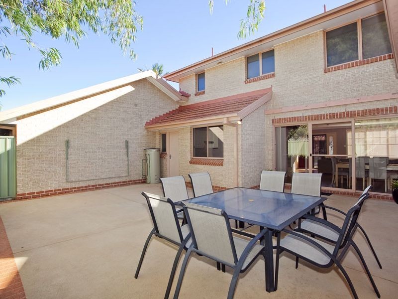 2/23 June Place, Gymea Bay NSW 2227