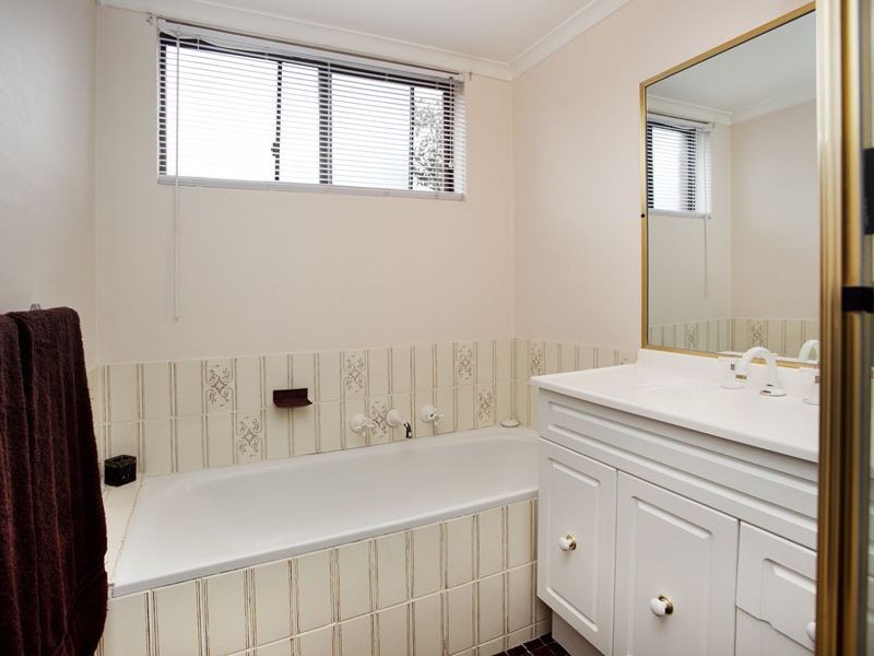 34/131 Oak Road, Kirrawee NSW 2232
