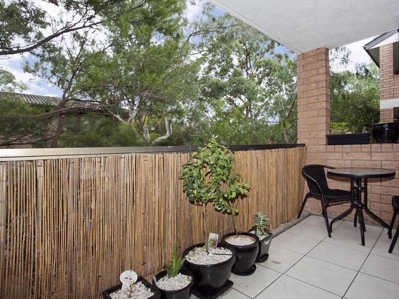 34/131 Oak Road, Kirrawee NSW 2232