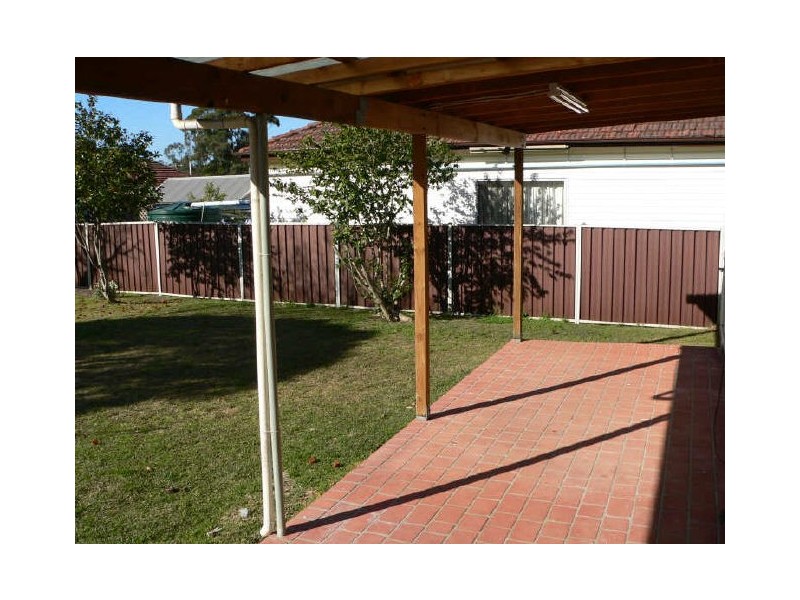9 Jowyn Place, Kirrawee NSW 2232