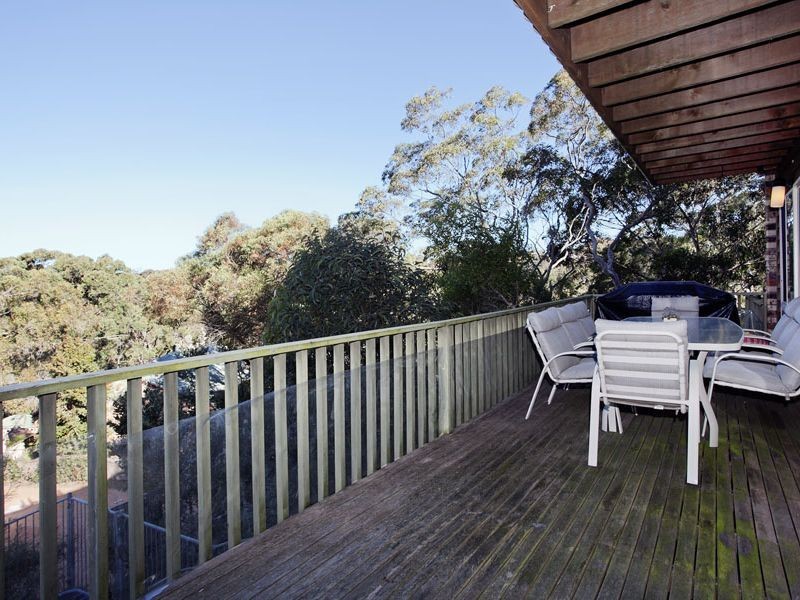 27 Warrangarree Drive, Woronora Heights NSW 2233