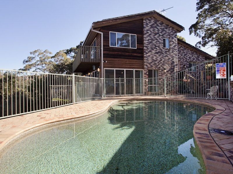 27 Warrangarree Drive, Woronora Heights NSW 2233