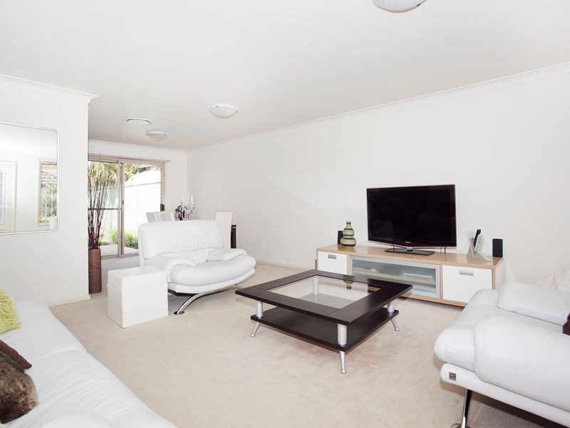 2/220 Forest Road, Gymea Bay NSW 2227
