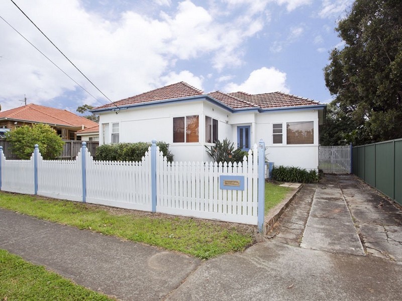 45 Clements Parade, Kirrawee NSW 2232