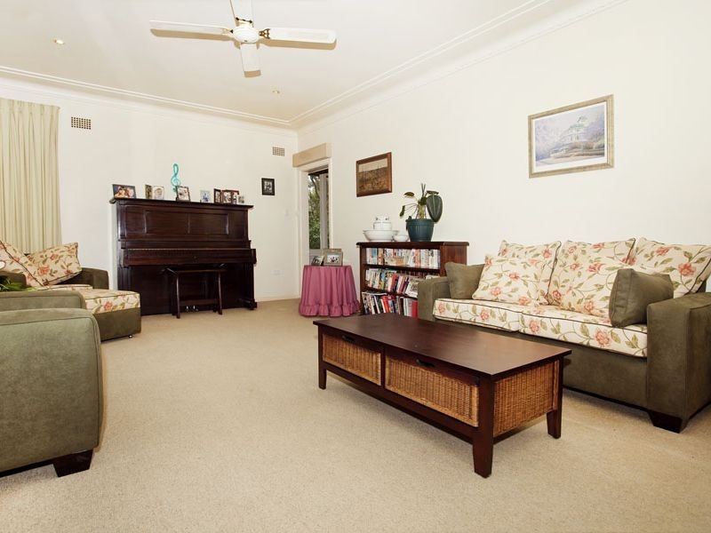 135 Grays Point Road, Grays Point NSW 2232