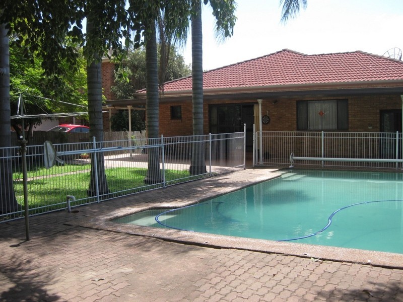 46 Durbar Avenue, Kirrawee NSW 2232