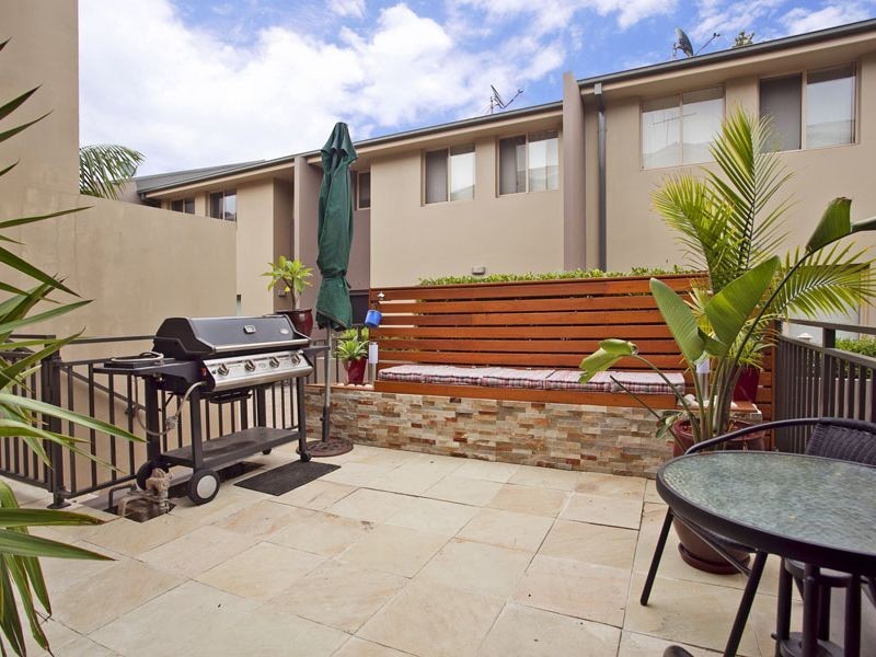 2/395 Port Hacking Road, Caringbah NSW 2229