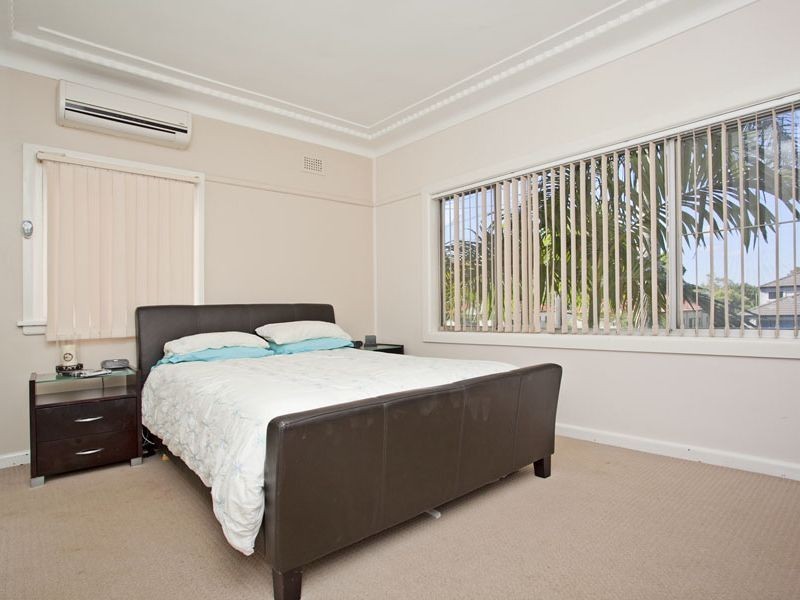 7 Aldgate Street, Sutherland NSW 2232