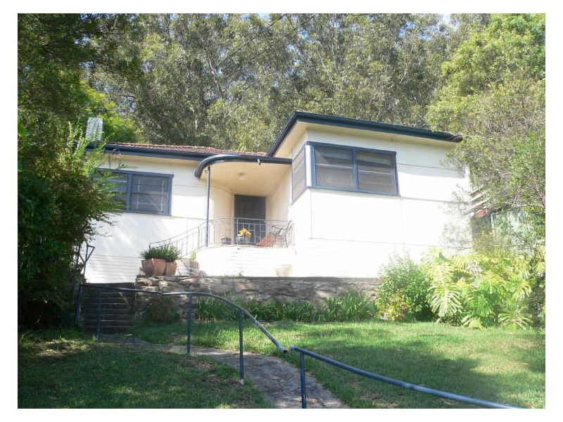 96 Prince Edward Park Road, Woronora NSW 2232