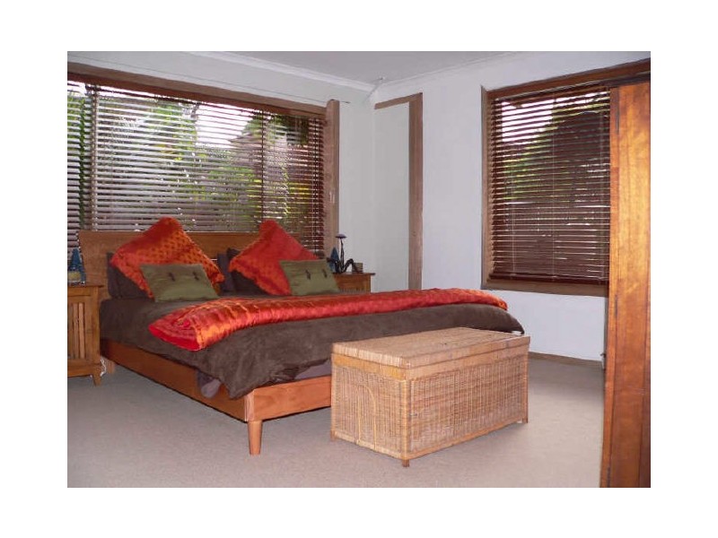 6 Albatross Circuit, Woronora Heights NSW 2233