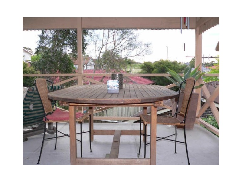 6 Albatross Circuit, Woronora Heights NSW 2233