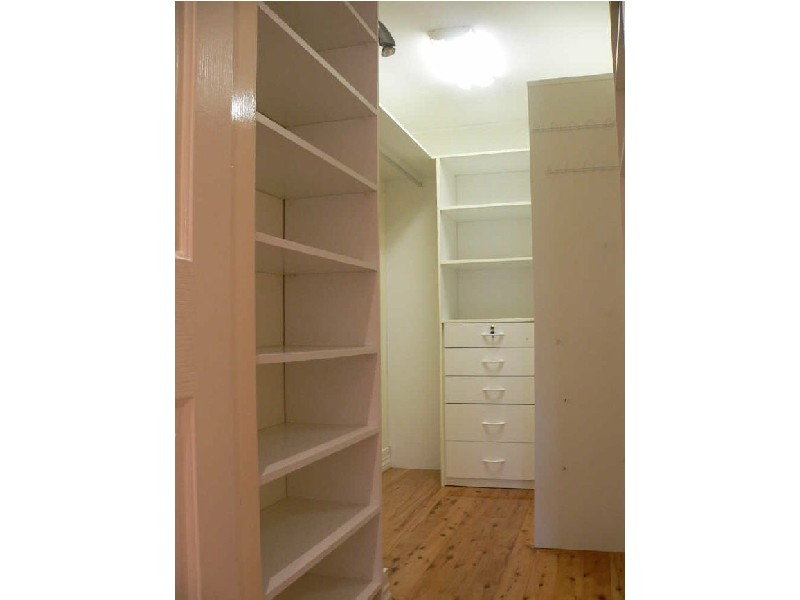 33 Old Taren Point Road, Taren Point NSW 2229