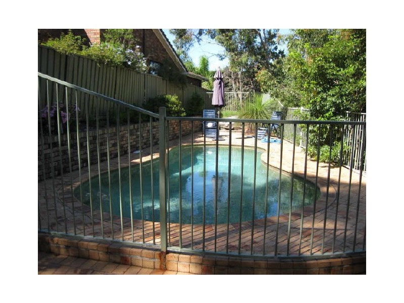 27 Warrangarree Drive, Woronora Heights NSW 2233