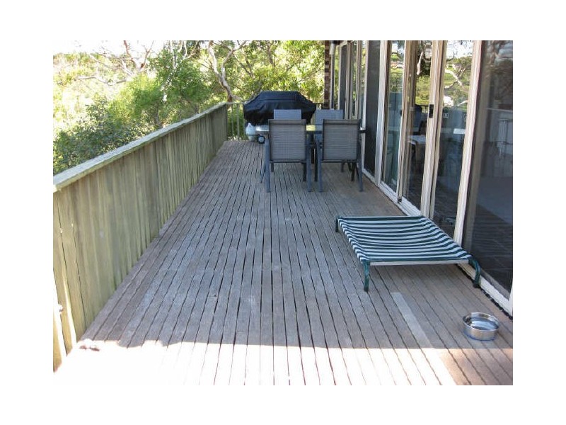 27 Warrangarree Drive, Woronora Heights NSW 2233