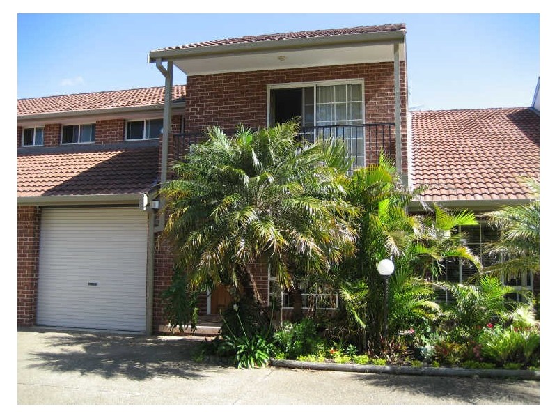 11/72-78 Flora Street, Kirrawee NSW 2232