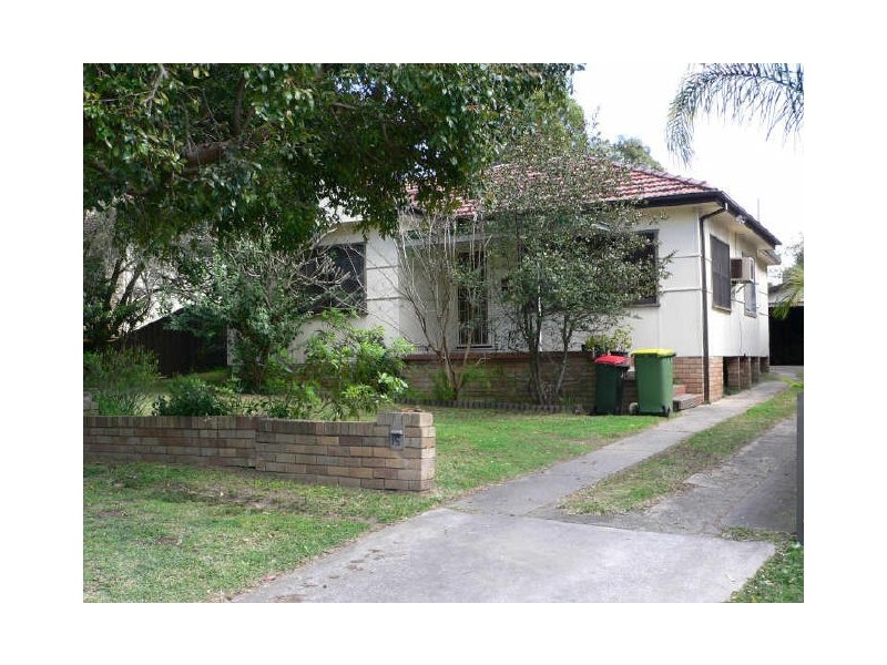 15 Tolol Avenue, Miranda NSW 2228