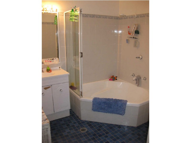 15 Tolol Avenue, Miranda NSW 2228