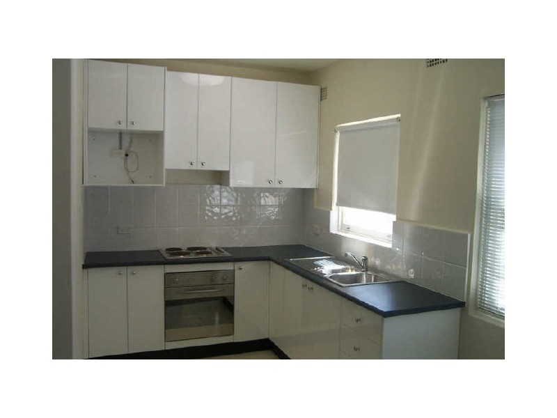 2/1A Lewis Street, Cronulla NSW 2230