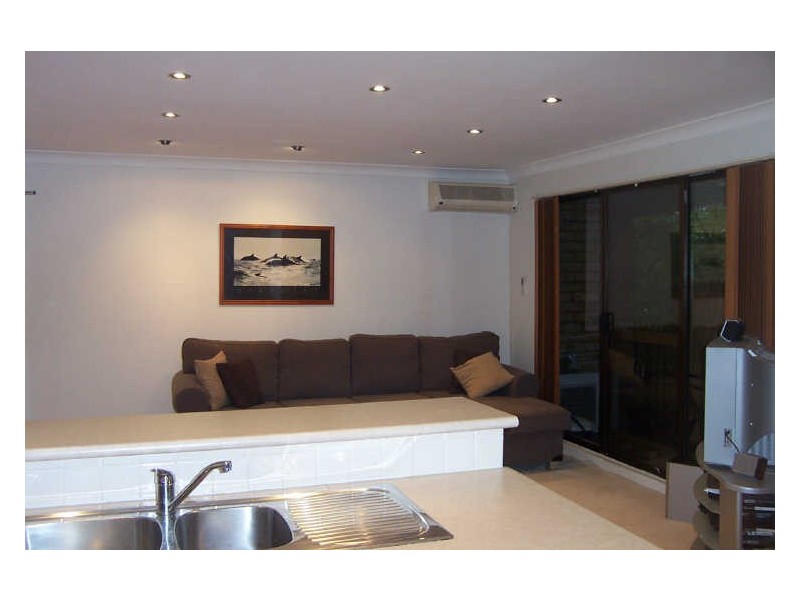 4/125 Oak Road, Kirrawee NSW 2232