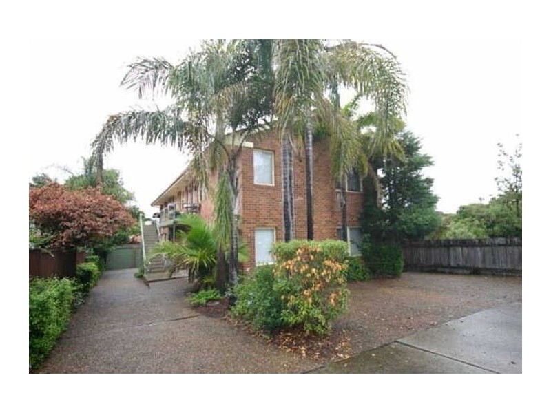 2/8 Seaforth Avenue, Woolooware NSW 2230