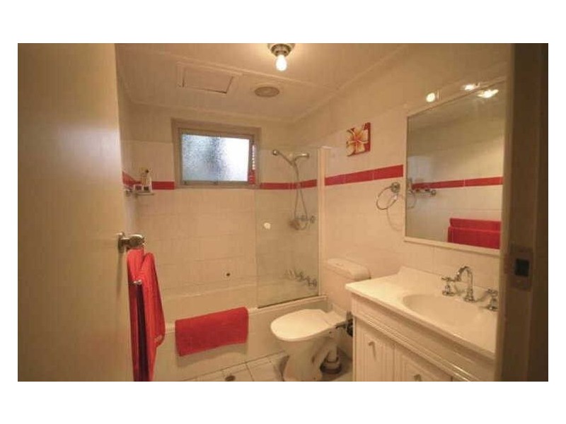 2/8 Seaforth Avenue, Woolooware NSW 2230