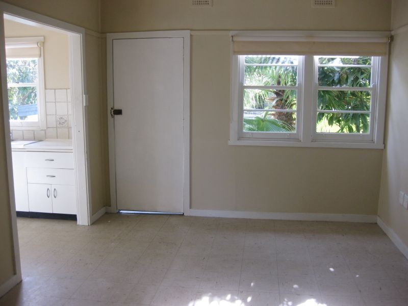 323 President Avenue, Gymea NSW 2227