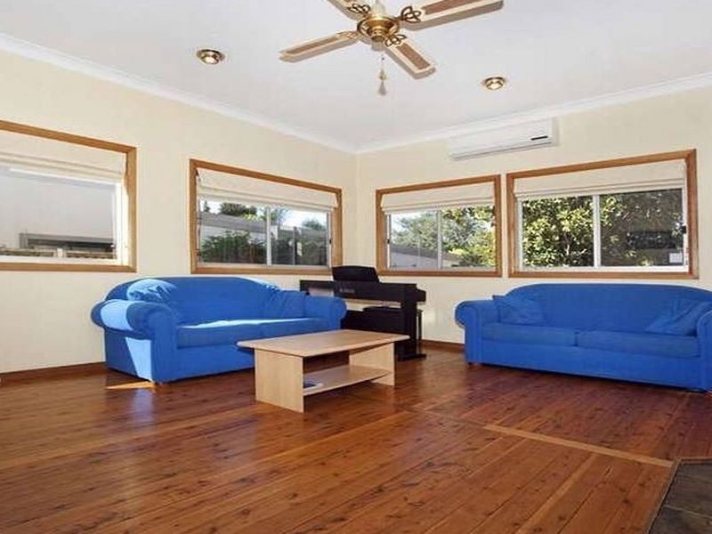 4 Bulumin Street, Como NSW 2226