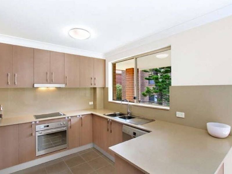 8/72-74 Talara Road, Gymea NSW 2227