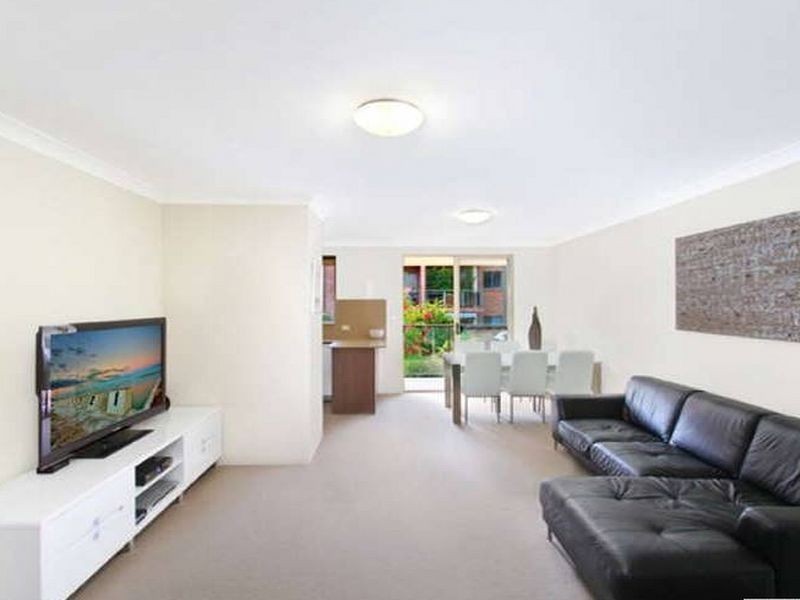 8/72-74 Talara Road, Gymea NSW 2227