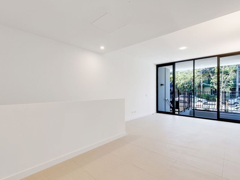 2/68 Sir John Young Crescent, Woolloomooloo NSW 2011