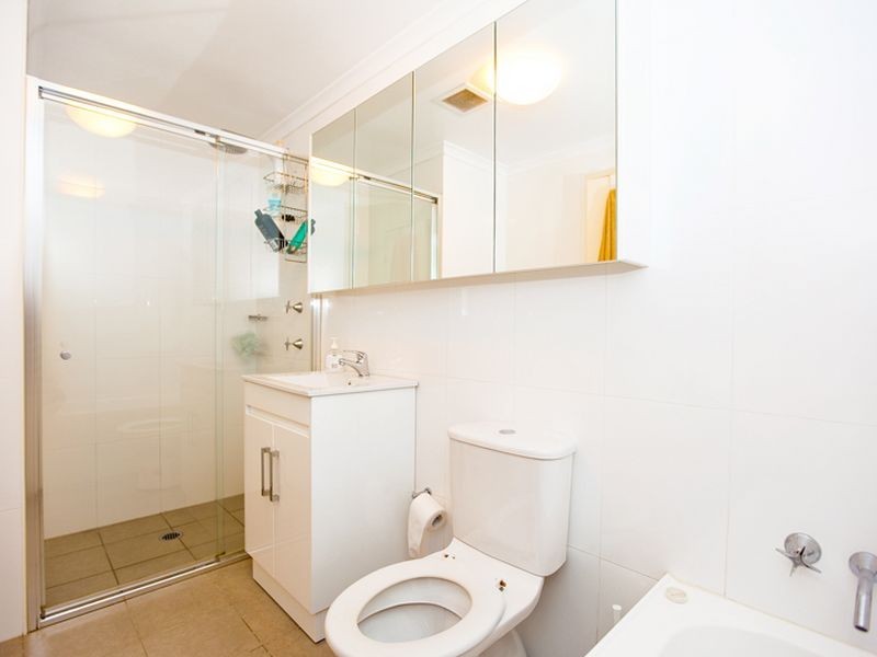 9/233 Cope Street, Waterloo NSW 2017