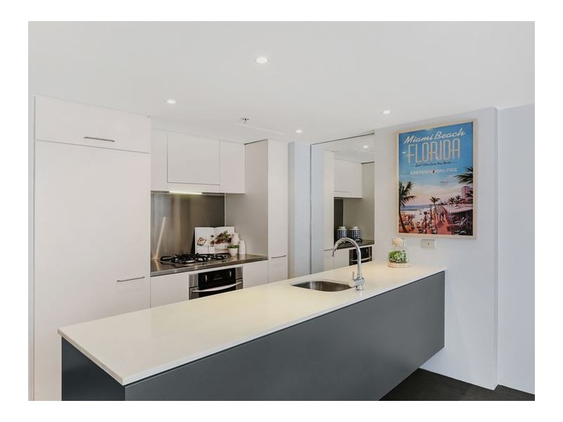 C206/2a Elizabeth Bay Road, Elizabeth Bay NSW 2011