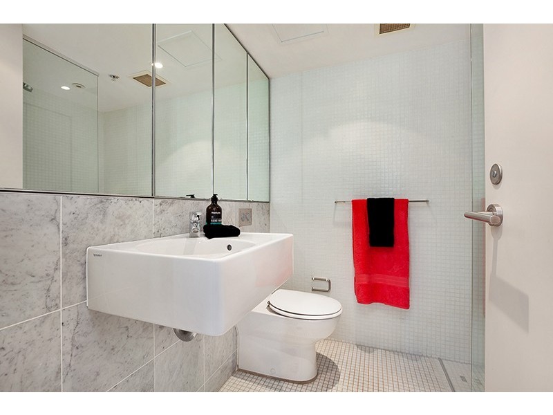 C206/2a Elizabeth Bay Road, Elizabeth Bay NSW 2011