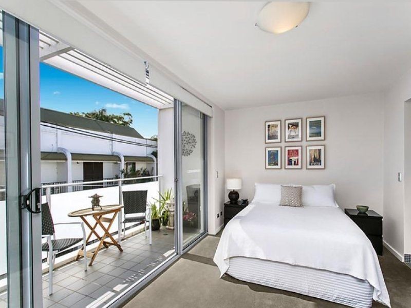 18/253 Chalmers Street, Redfern NSW 2016