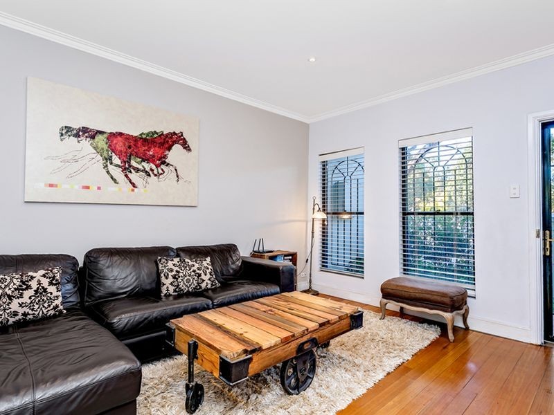 22a Jennings Street, Alexandria NSW 2015