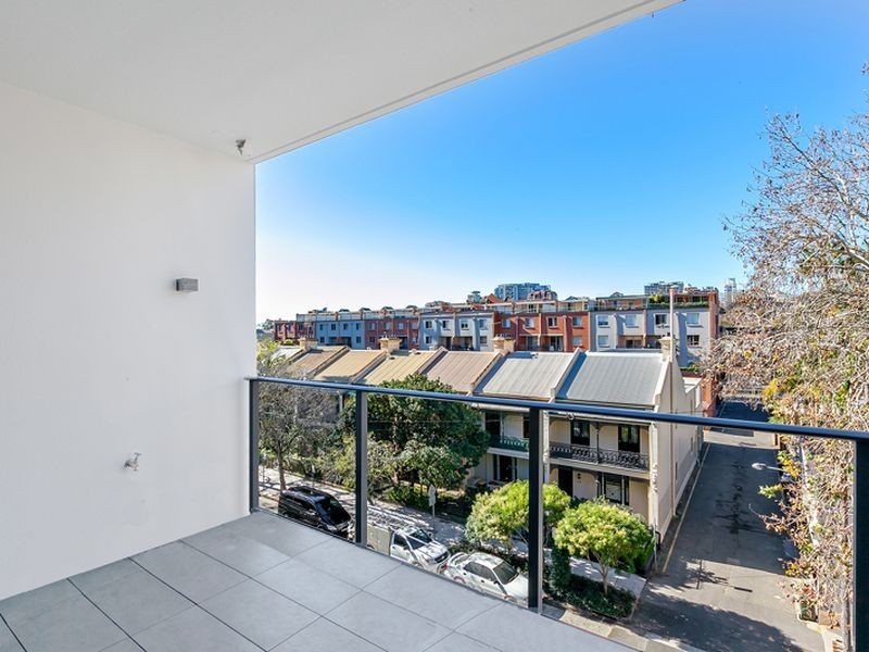 28/68 Sir John Young Crescent, Woolloomooloo NSW 2011
